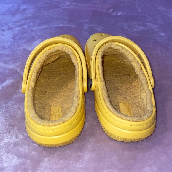 Sherbert Orange Classic Lined Crocs 🧡 - Picture 3 of 5